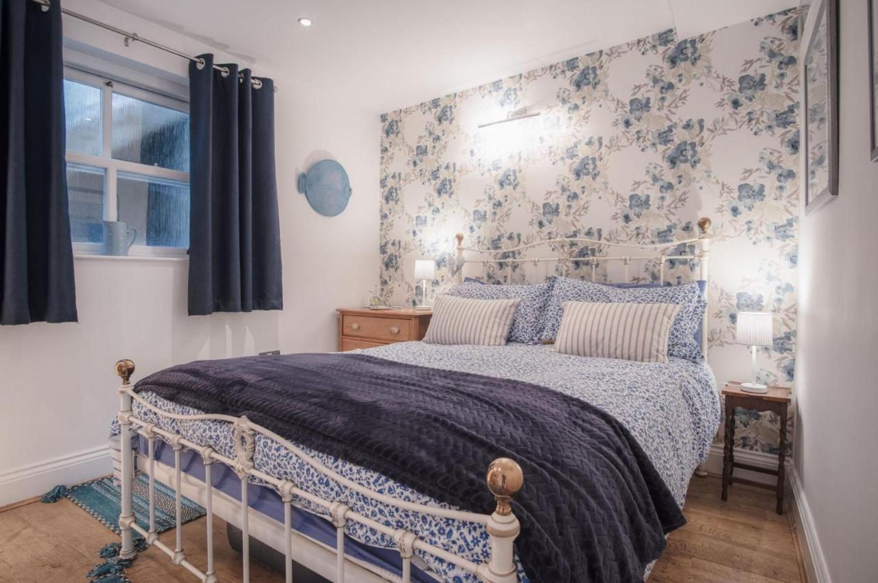 Goscar Court - 1 Bedroom Apartment - Тенби Экстерьер фото