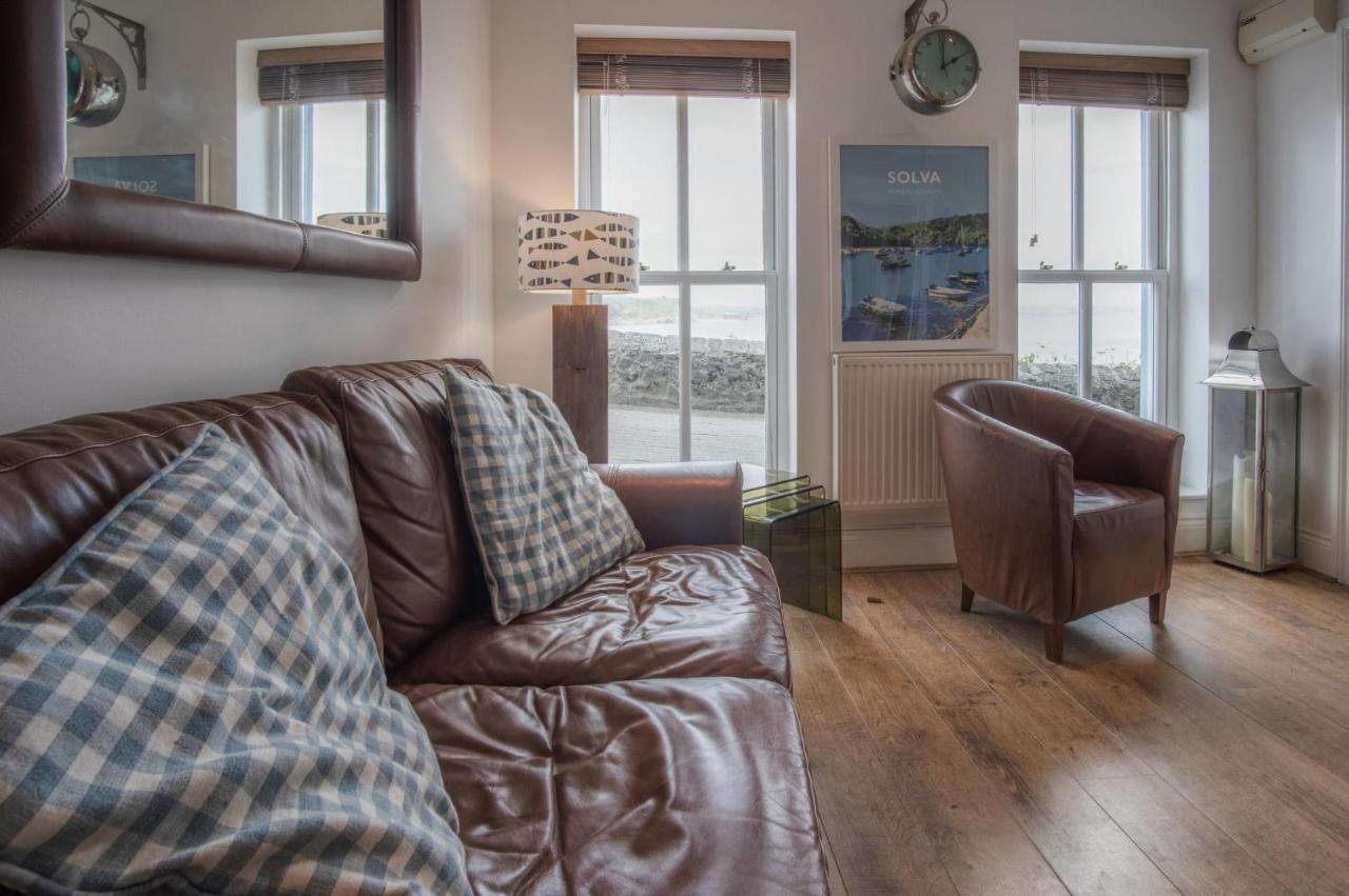 Goscar Court - 1 Bedroom Apartment - Тенби Экстерьер фото