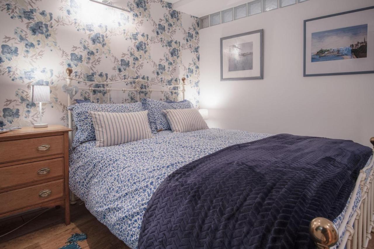 Goscar Court - 1 Bedroom Apartment - Тенби Экстерьер фото