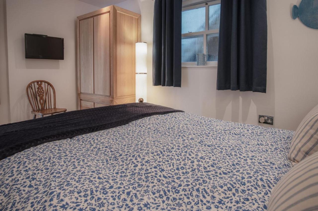 Goscar Court - 1 Bedroom Apartment - Тенби Экстерьер фото